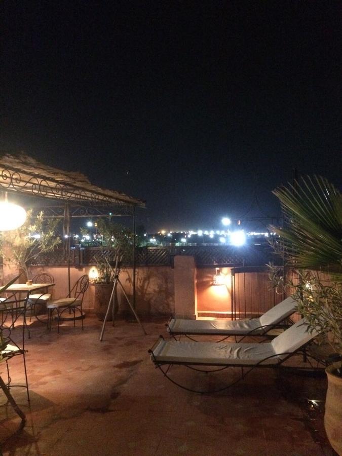 Riad Bjoujna Marrakesh Bagian luar foto