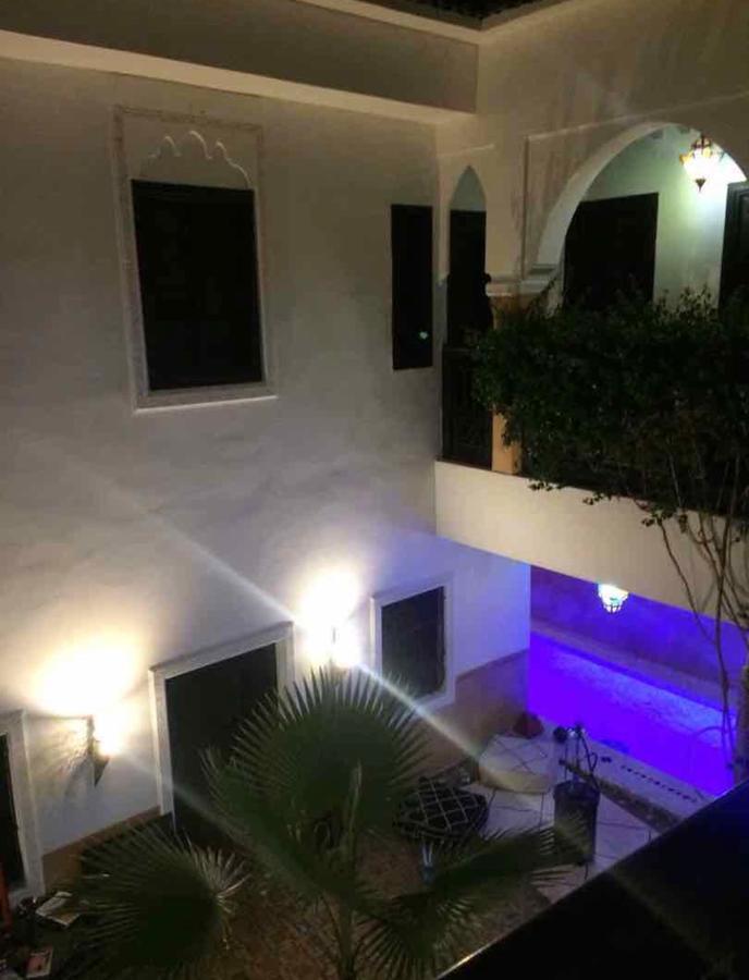 Riad Bjoujna Marrakesh Bagian luar foto